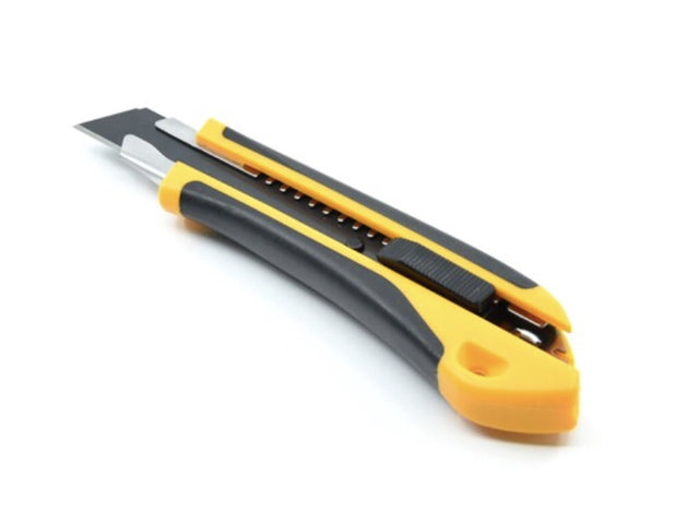 CUTTER AUTO-LOCK 18MM BI COMPO - IR103265